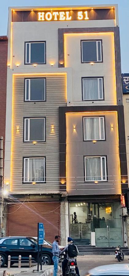 Hotel 51 アムリトサル エクステリア 写真